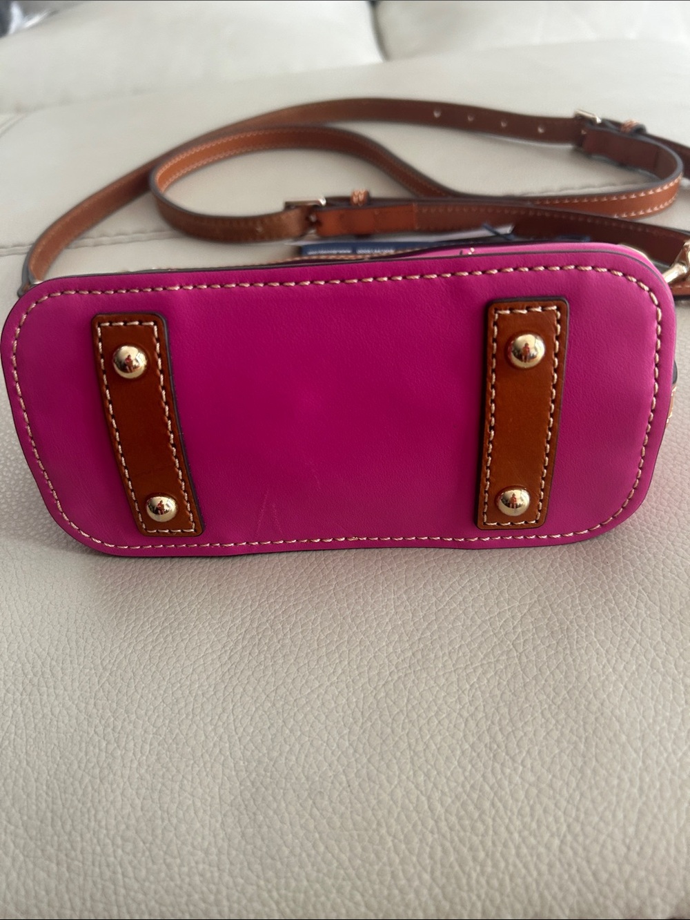 Dooney & Bourke Pink Leather Crossbody with Brown Trim - Picture 4 of 9